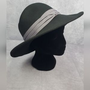 GLOVANNIO NEW‎ YORK Black Formal 100% Wool Women's Hat